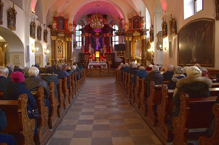 Pierwsza Droga Krzyżowa w archidiecezji gdańskiej