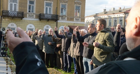 Po raz pierwszy panowie spotkali się na Męskim Różańcu w październiku ubiegłego roku.