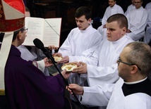 Bp Muskus do lektorów i akolitów: Tak bardzo Kościół dziś potrzebuje ewangelicznej radości!