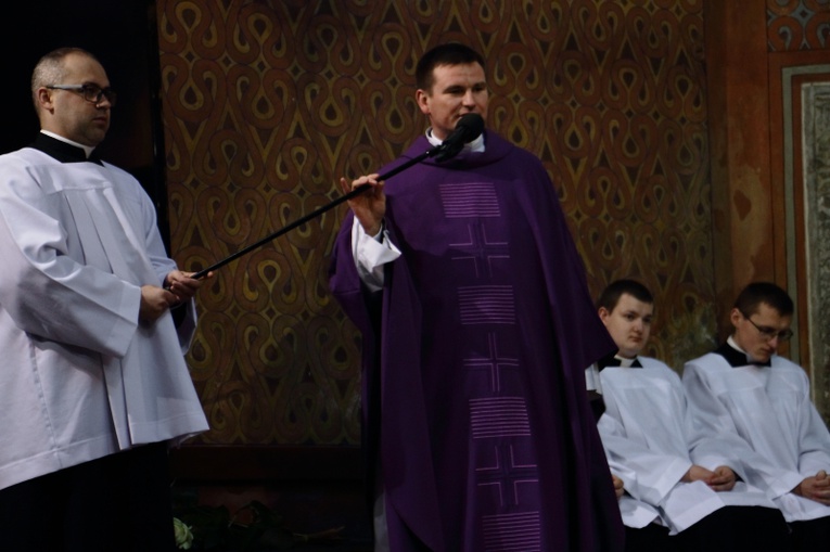 Udzielenie posługi akolitatu i lektoratu klerykom WSD w Krakowie 2020