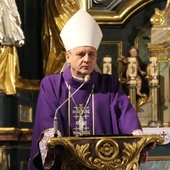 Biskup Roman Pindel.