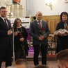 W imieniu fundacji nagrodę oraz gratulacje od Jerzego Zawodnika odebrała inicjatorka festiwalu Ewa Gęga-Ossowska (z prawej). Obok stoją Paweł Puton, Marta Trojanowska i Grażyna Kuncewicz.