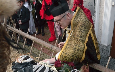 ▲	Ks. Grzegorz Wójcik osobiście przekonał się, że Śmierć naprawdę nie żyje.