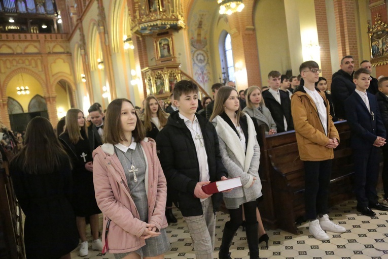 Bierzmowanie u Świętej Rodziny w Tarnowie