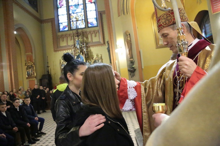 Bierzmowanie u Świętej Rodziny w Tarnowie