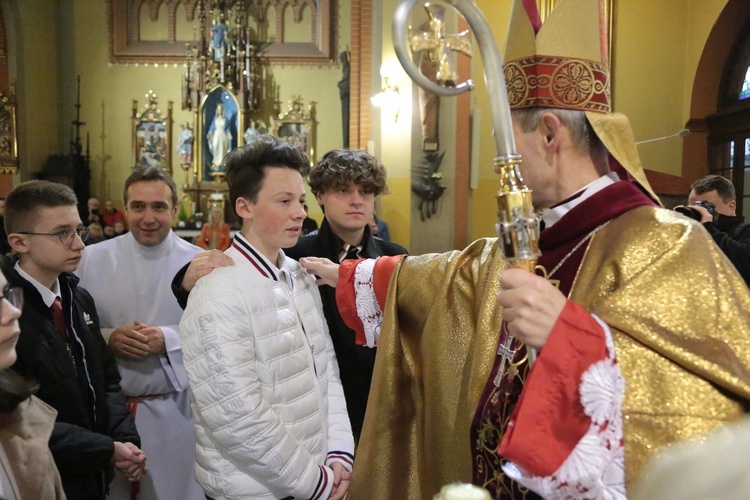 Bierzmowanie u Świętej Rodziny w Tarnowie