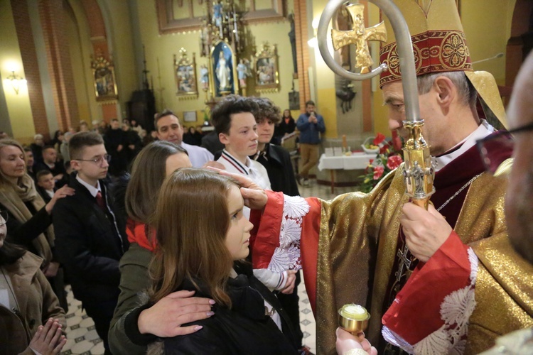 Bierzmowanie u Świętej Rodziny w Tarnowie