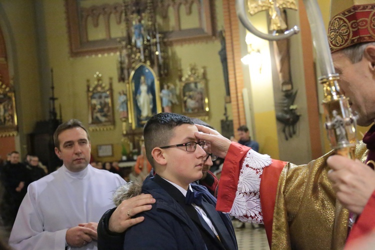 Bierzmowanie u Świętej Rodziny w Tarnowie