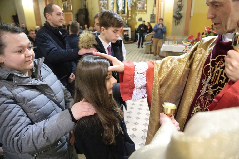 Bierzmowanie u Świętej Rodziny w Tarnowie