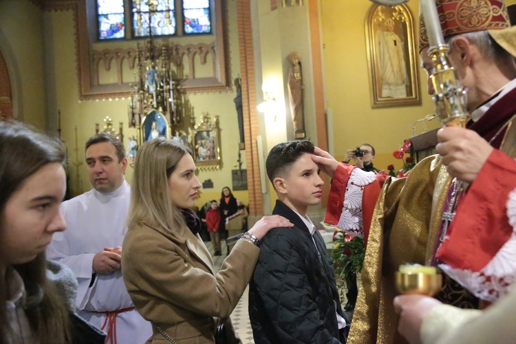 Bierzmowanie u Świętej Rodziny w Tarnowie