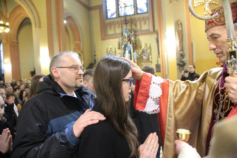 Bierzmowanie u Świętej Rodziny w Tarnowie