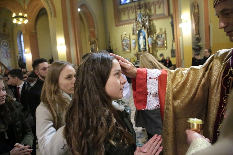 Bierzmowanie u Świętej Rodziny w Tarnowie