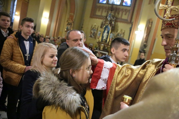 Bierzmowanie u Świętej Rodziny w Tarnowie