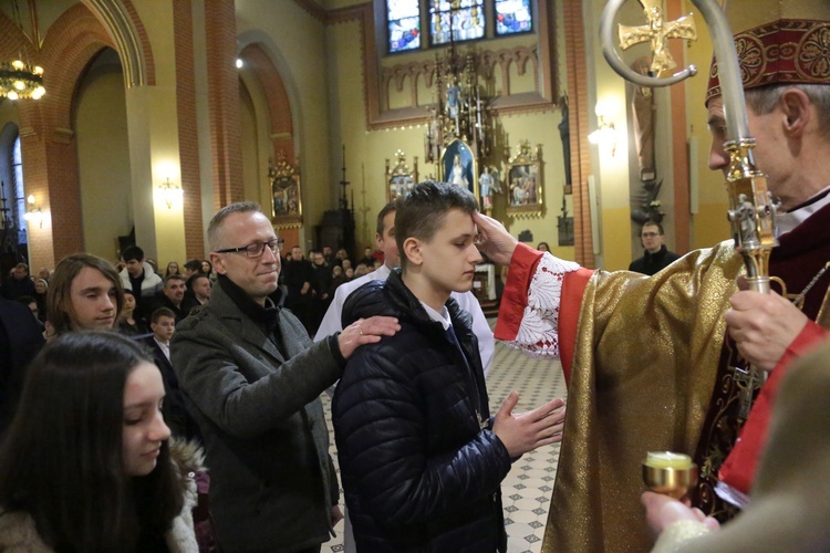 Bierzmowanie u Świętej Rodziny w Tarnowie