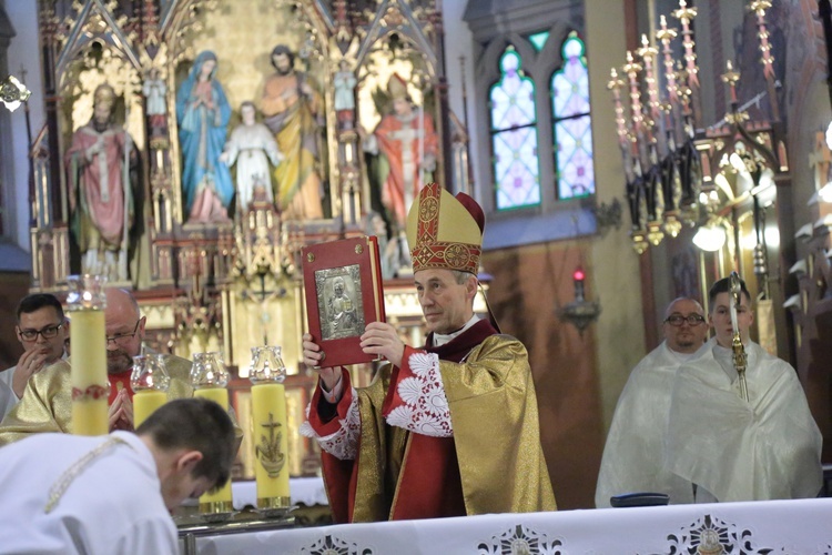 Bierzmowanie u Świętej Rodziny w Tarnowie