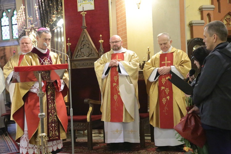 Bierzmowanie u Świętej Rodziny w Tarnowie