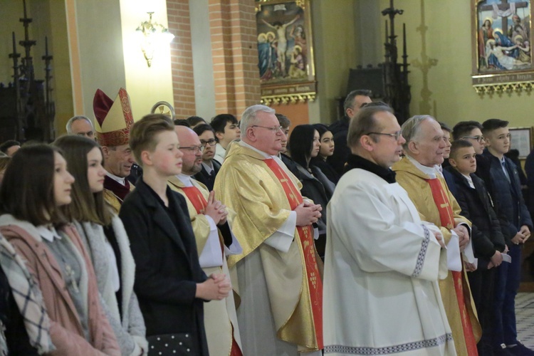 Bierzmowanie u Świętej Rodziny w Tarnowie