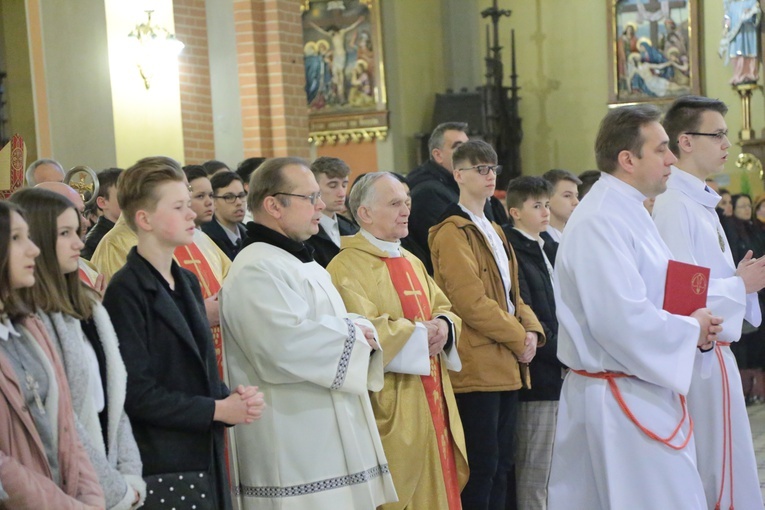 Bierzmowanie u Świętej Rodziny w Tarnowie