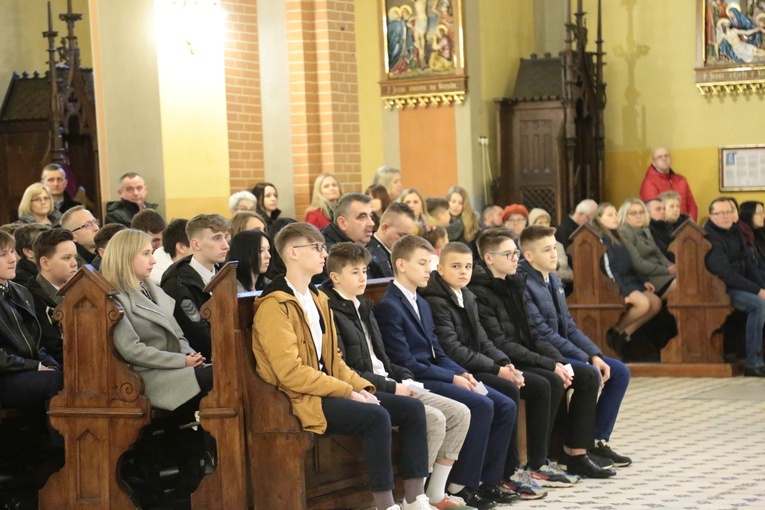 Bierzmowanie u Świętej Rodziny w Tarnowie