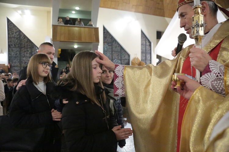 Bierzmowanie w par. Miłosierdzia Bożego