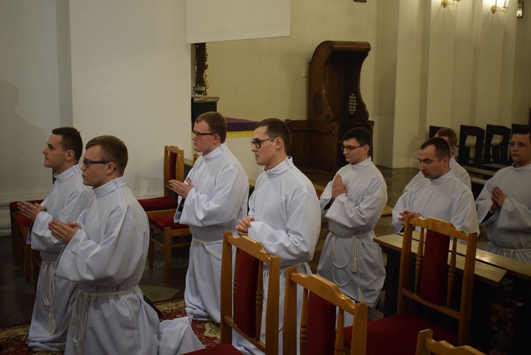 Seminaryjne posługi 