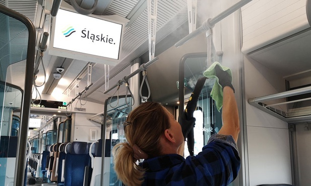 Koronawirus na Śląsku. Czystość w komunikacji publicznej pod szczególnym nadzorem