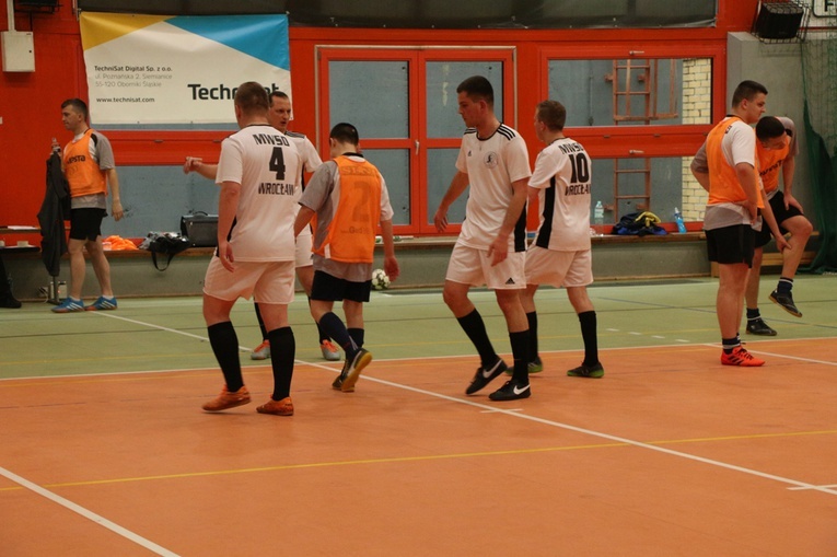 VII Turniej Piłki Halowej Dolnośląskich Seminariów Duchownych