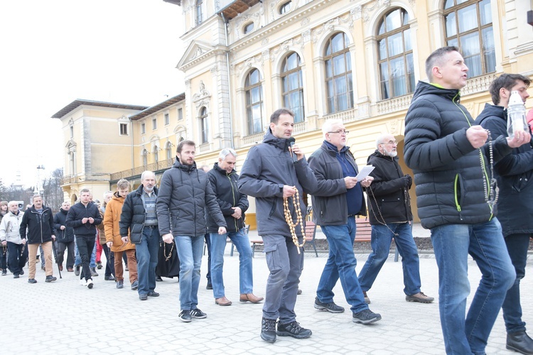 Męski Różaniec w Krynicy Zdroju