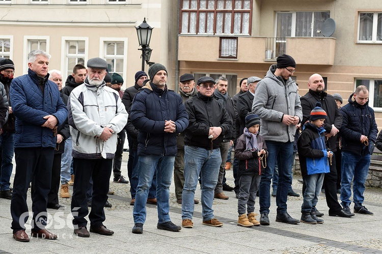 Męski Różaniec w Świdnicy - marzec