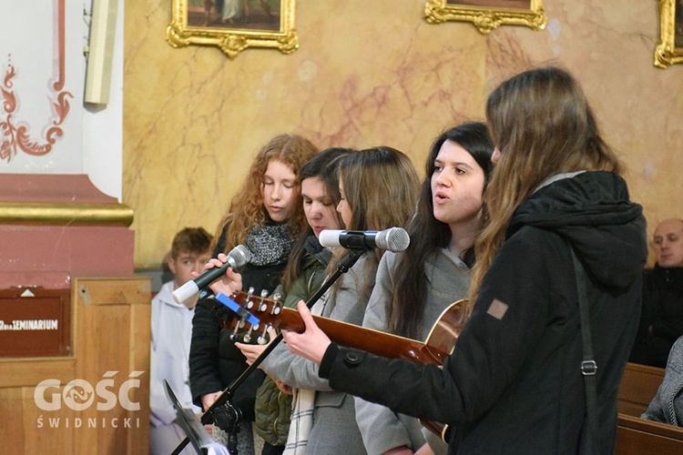 Męski Różaniec w Świdnicy - marzec