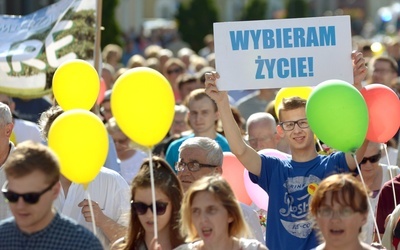 Narodowy Marsz Życia odbędzie się w Warszawie w niedzielę 22 marca.