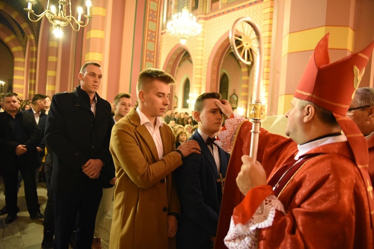 Bierzmowanie w Szczurowej