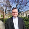 Synodalnym sekretarzem jest ks. Adam Jaszcz.