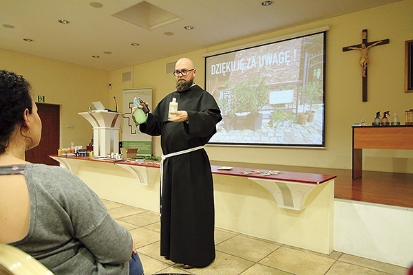 ▲	Wykład o. Tomasza Tęgowskiego OFM Conv odbył się w auli Wyższego Seminarium Duchownego w Elblągu.