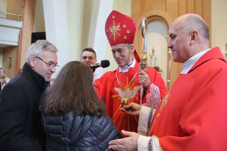 Bierzmowanie w parafii św. Jana Pawła II w Nowym Sączu