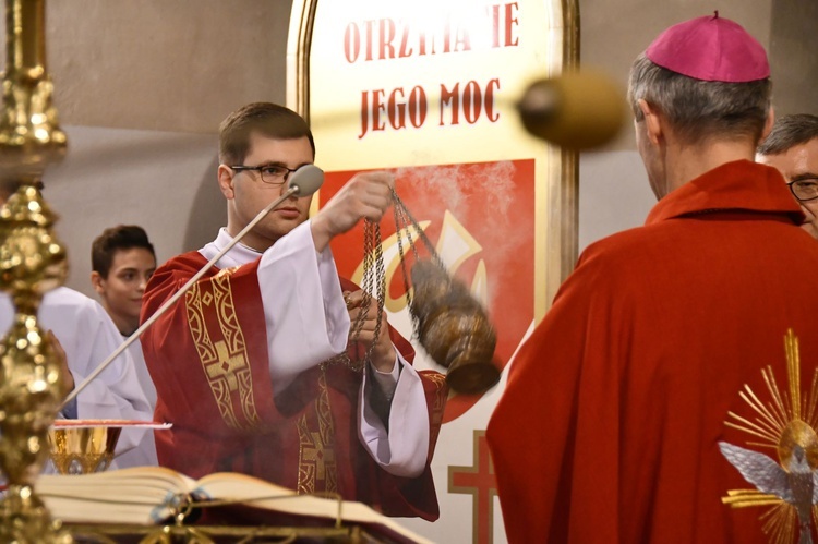 Bierzmowanie w sądeckiej bazylice