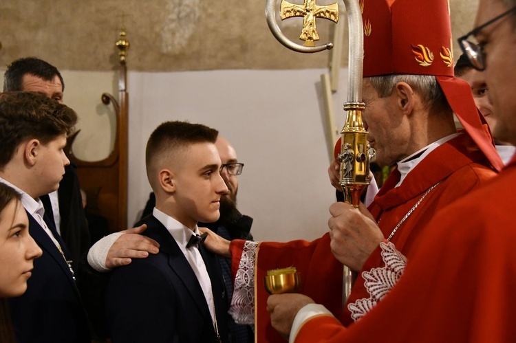 Bierzmowanie w sądeckiej bazylice