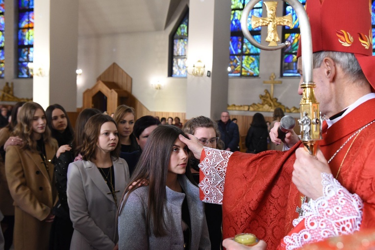 Bierzmowanie w Wielogłowach