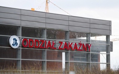 Zmarła 57-letnia kobieta zarażona koronawirusem. To się stało w szpitalu w Poznaniu