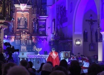 Gorzkie Żale z szczepanowskiej bazyliki będą transmitowane 22, 29 marca oraz 5 kwietnia o godz. 17.