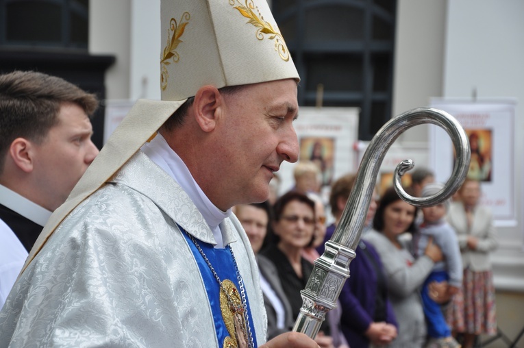 Diecezja. Komunikat biskupa tarnowskiego