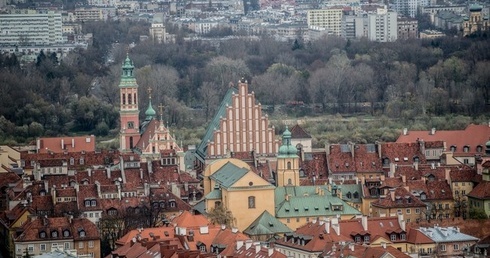 Dyspensa od niedzielnej Eucharystii również w archidiecezji warszawskiej