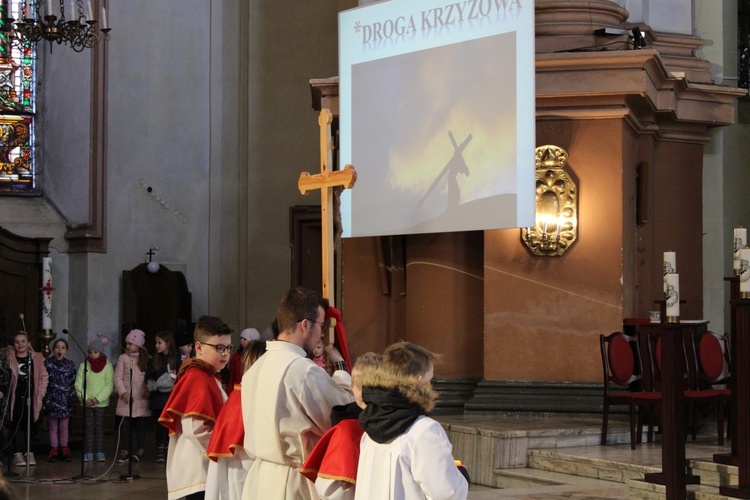 Świątynia, katecheza i kino