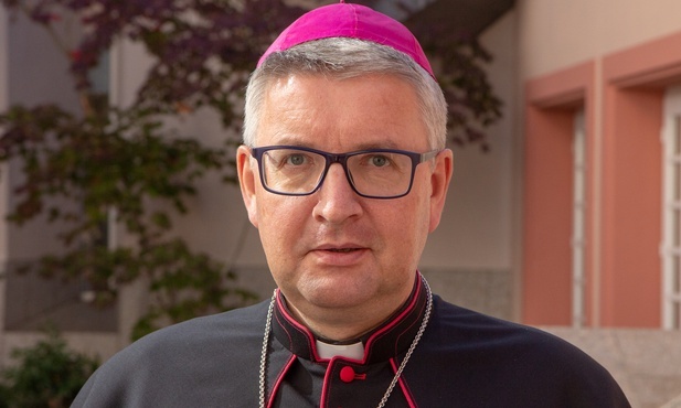 Niemiecki biskup przechodzi kwarantannę