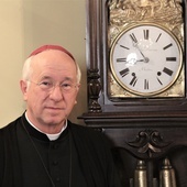 Biskup Andrzej F. Dziuba pisze do wiernych o celebracjach wielkanocnych.