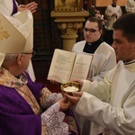 Klerycy MWSD przyjęli posługę akolitatu i lektoratu