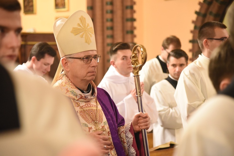 Klerycy MWSD przyjęli posługę akolitatu i lektoratu