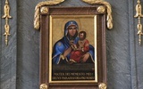 Peregrynacja obrazu Matki Bożej Ozdoby Paradyża przełożona