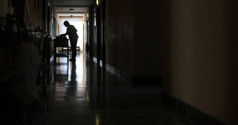 Trzech kapłanów na kwarantannie. Biskup dziękuje lekarzom za opiekę