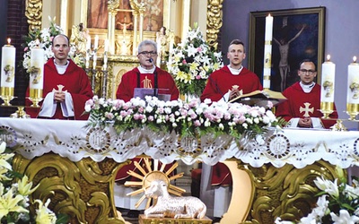 ▲	Transmisja Mszy św. z kościoła pw. św. Antoniego w Pieszycach to jedna z nowych propozycji. Zdjęcie wykonane kilka miesięcy temu.